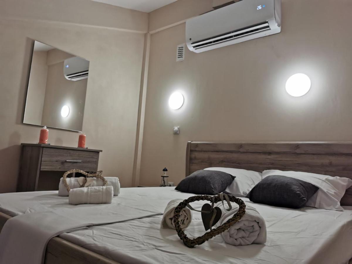 Hotel Capital Lux ニドリ エクステリア 写真