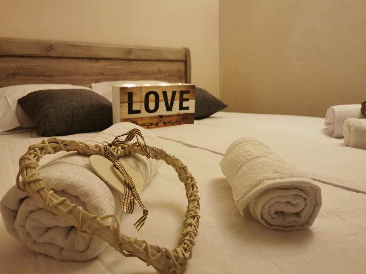 Hotel Capital Lux ニドリ エクステリア 写真