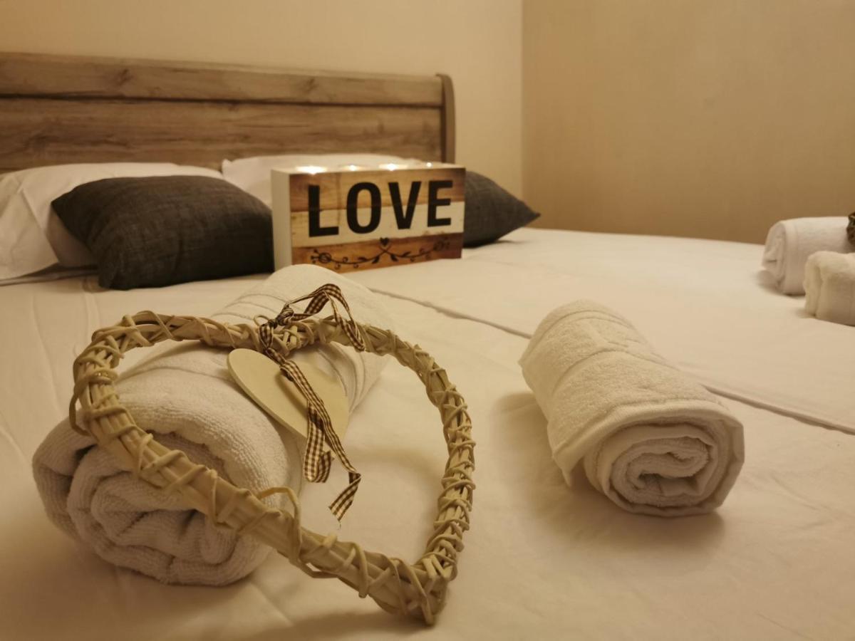 Hotel Capital Lux ニドリ エクステリア 写真