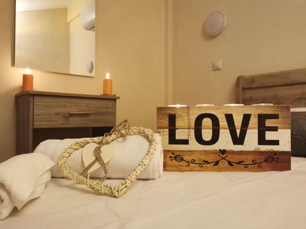 Hotel Capital Lux ニドリ エクステリア 写真